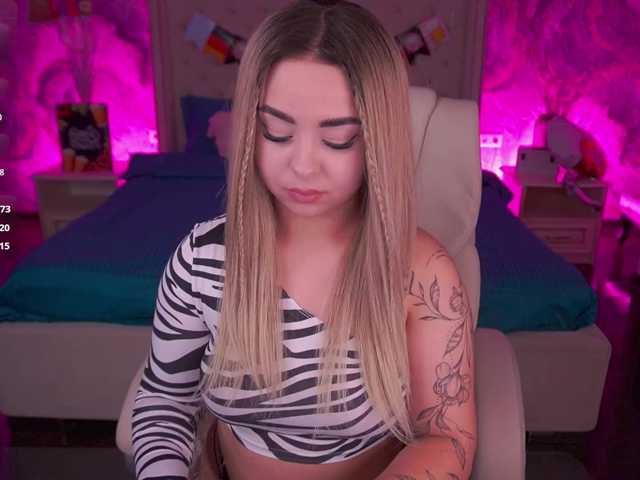 SusieWood live cam on BongaCams