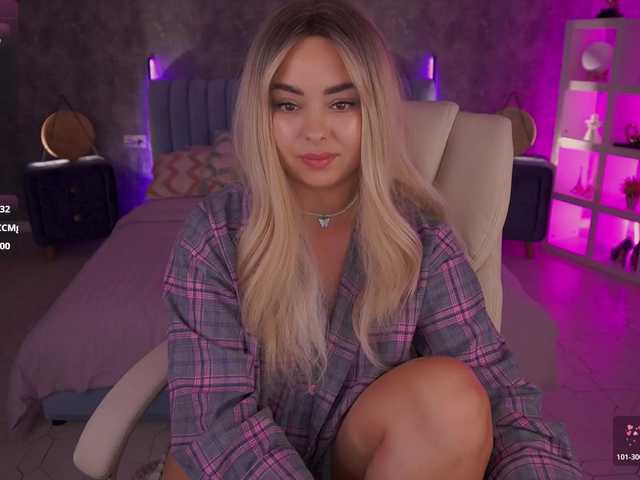SusieWood live cam on BongaCams