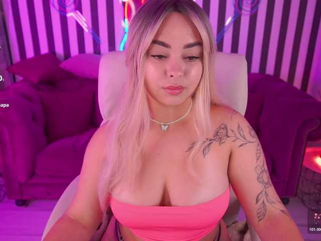 SusieWood live cam on BongaCams