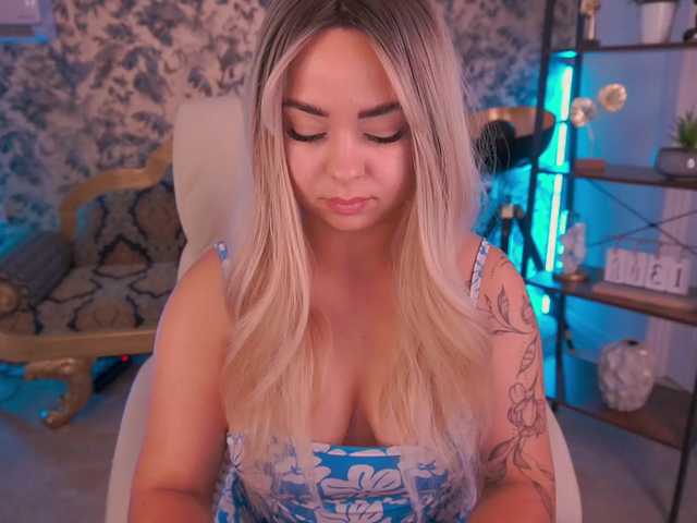 SusieWood live cam on BongaCams