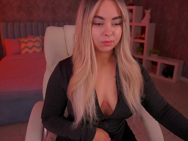 SusieWood live cam on BongaCams
