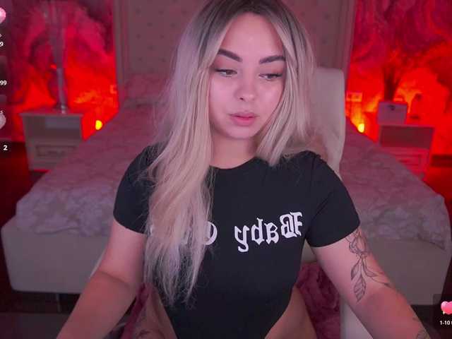 SusieWood live cam on BongaCams
