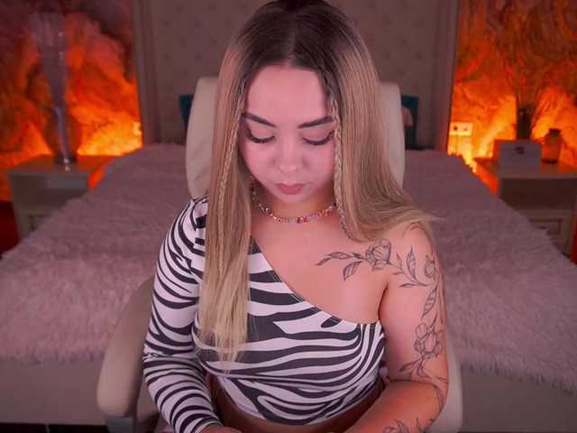 SusieWood live cam on BongaCams