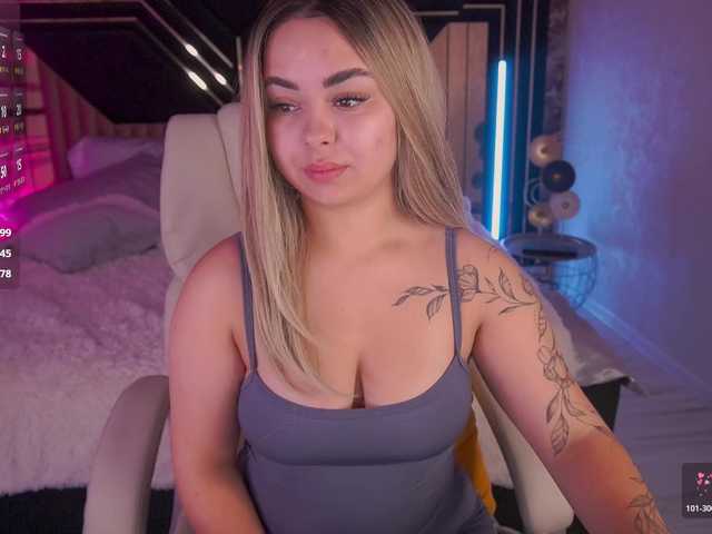 SusieWood live cam on BongaCams