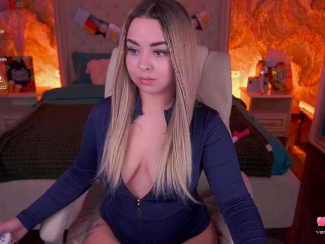 SusieWood live cam on BongaCams