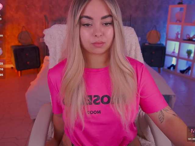 SusieWood live cam on BongaCams