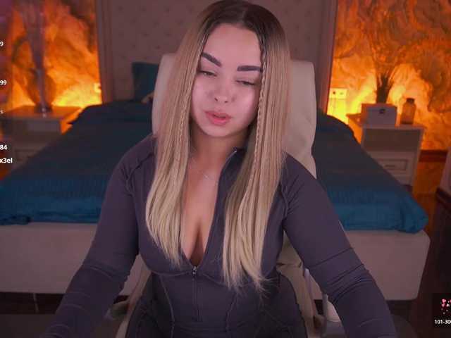 SusieWood live cam on BongaCams