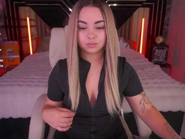 SusieWood live cam on BongaCams