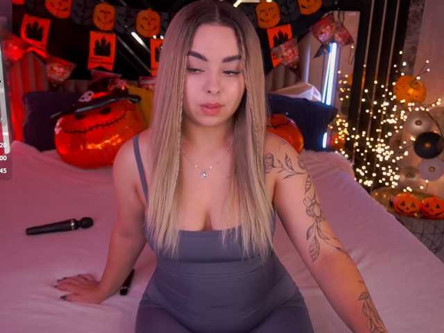 SusieWood live cam on BongaCams