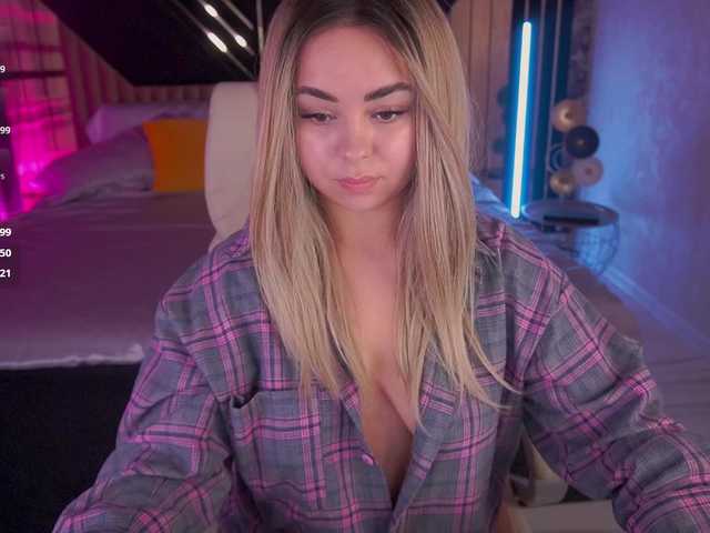 SusieWood live cam on BongaCams