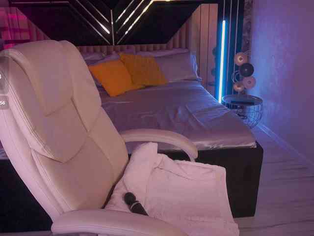 SusieWood webcam