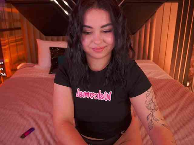 SusieWood webcam