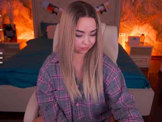 SusieWood webcam