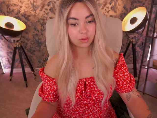 SusieWood webcam
