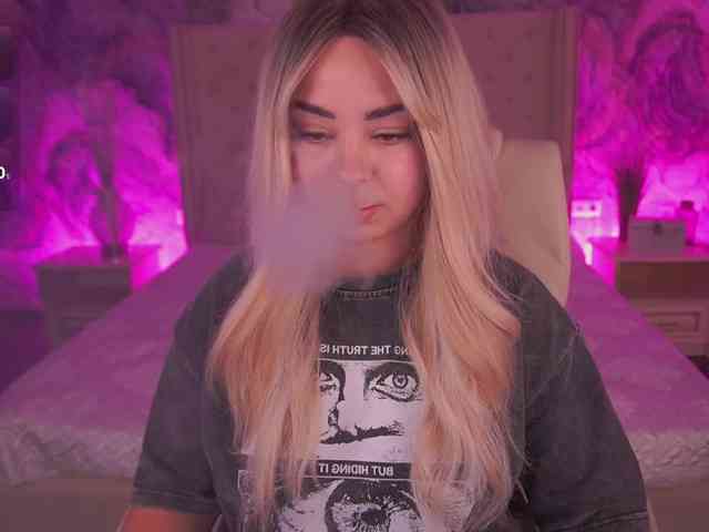 SusieWood webcam