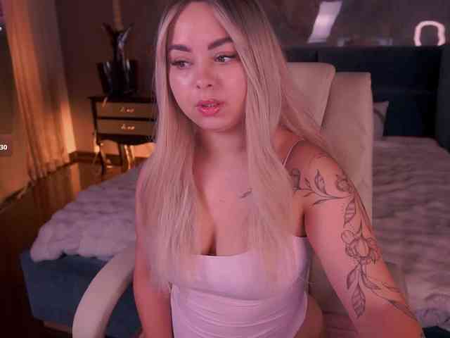 SusieWood webcam