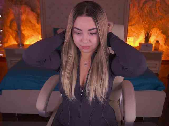 SusieWood webcam