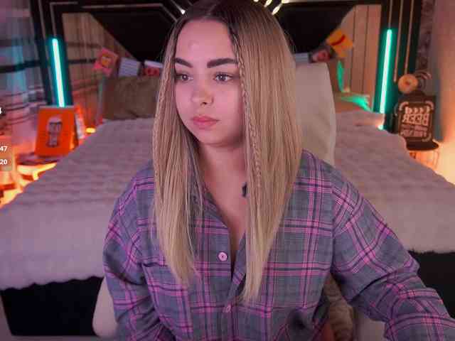 SusieWood webcam