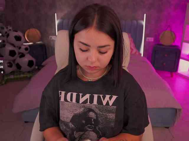 SusieWood webcam