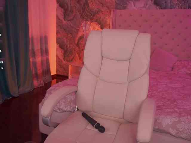 SusieWood webcam