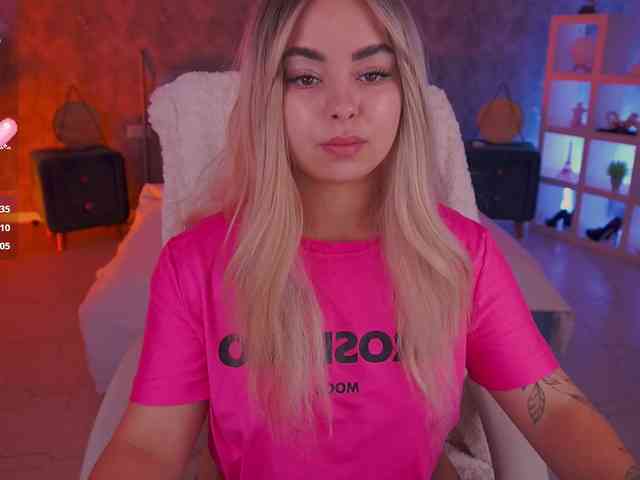 SusieWood webcam