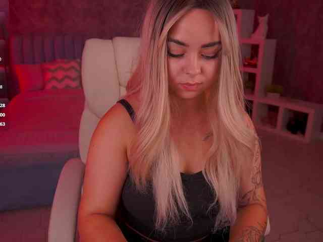 SusieWood webcam