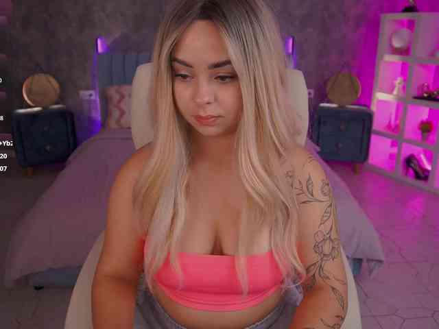 SusieWood webcam