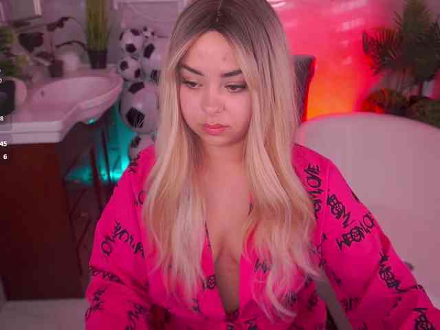 SusieWood webcam