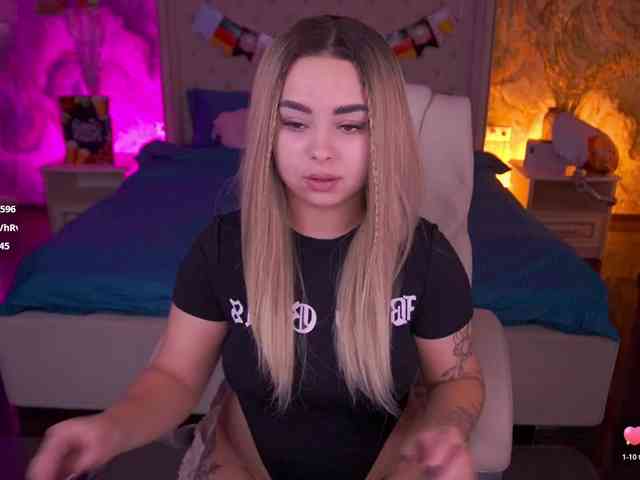 SusieWood - Girl 