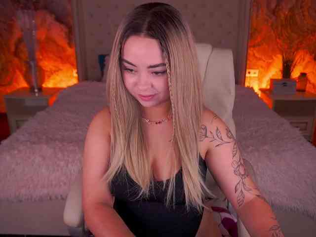 SusieWood webcam