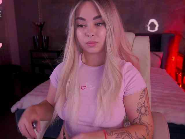 SusieWood webcam