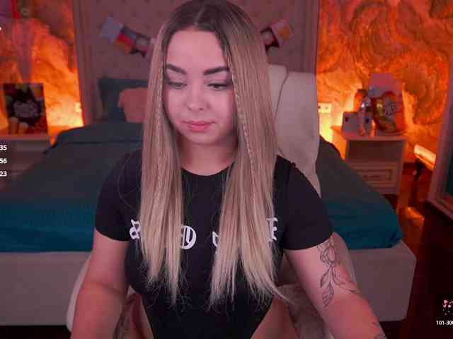 SusieWood webcam
