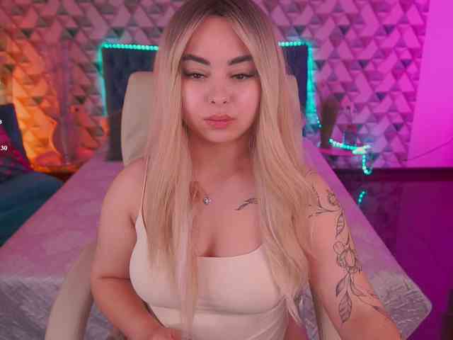 SusieWood webcam