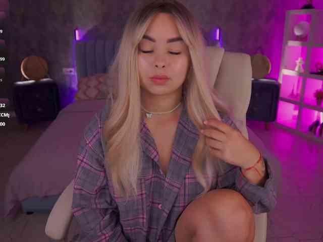 SusieWood webcam