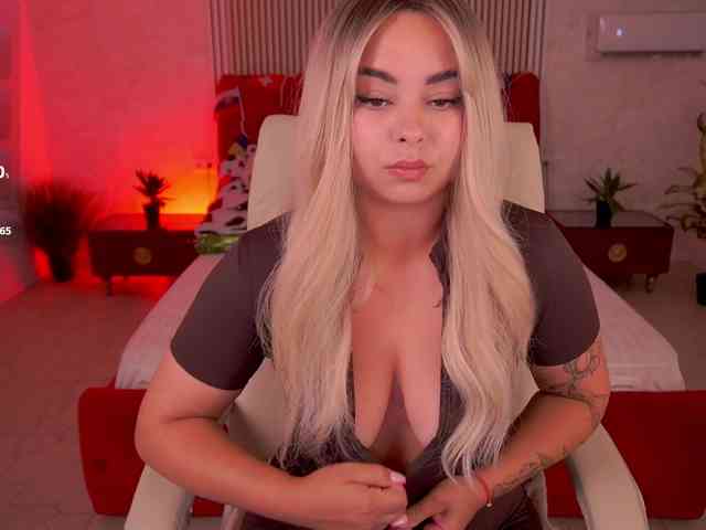 SusieWood webcam