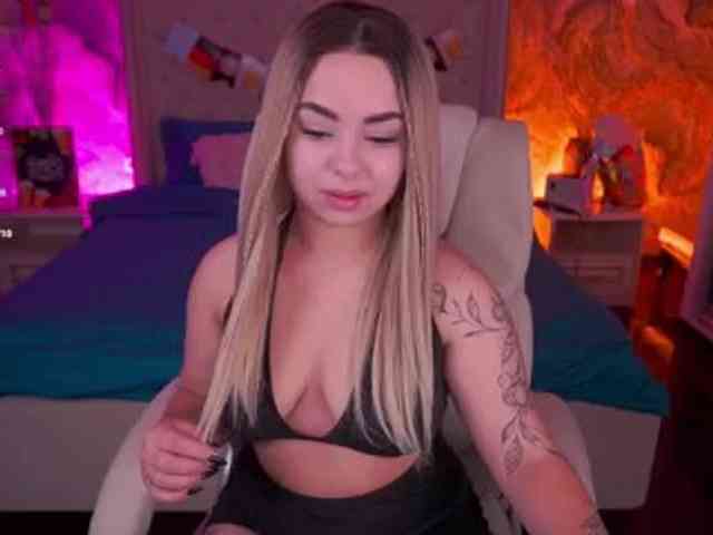 SusieWood webcam