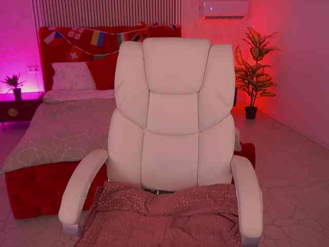 SusieWood webcam