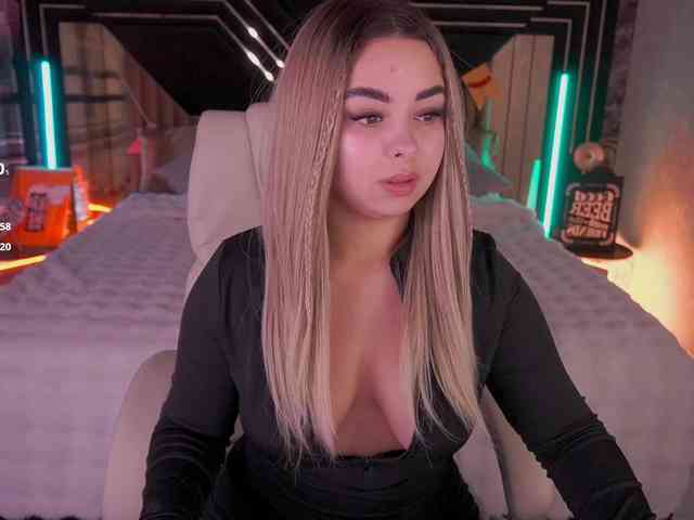 SusieWood webcam