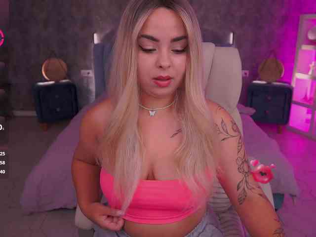 SusieWood webcam
