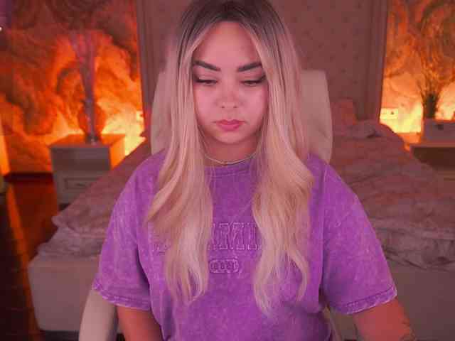 SusieWood webcam