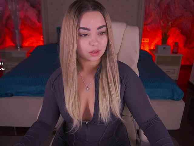 SusieWood webcam