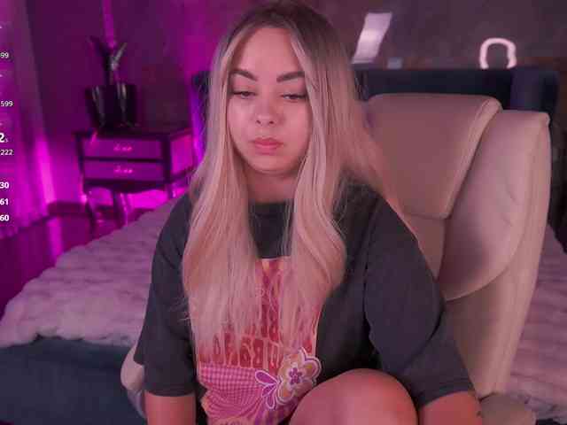 SusieWood webcam