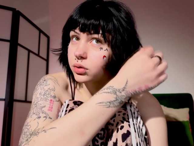 altuha-sgosuslug, en vivo ahora en BongaCams