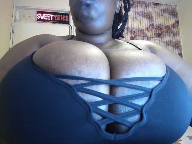 bigboobie22