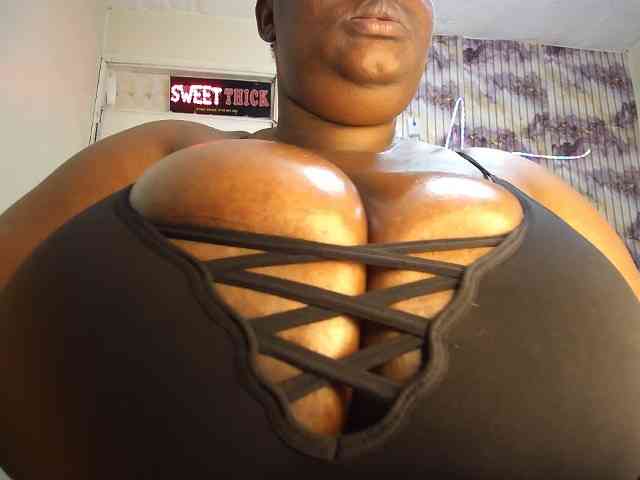 bigboobie22