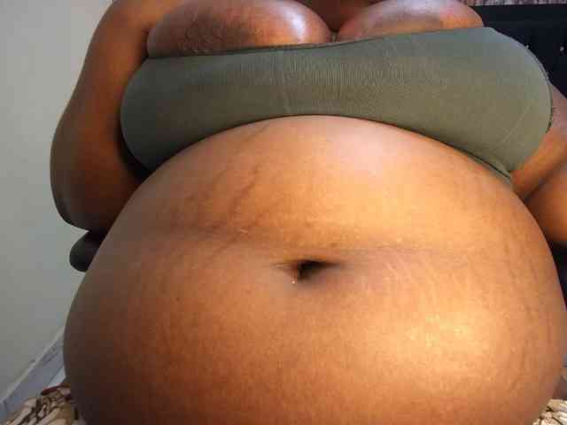 bigboobie22 webcam