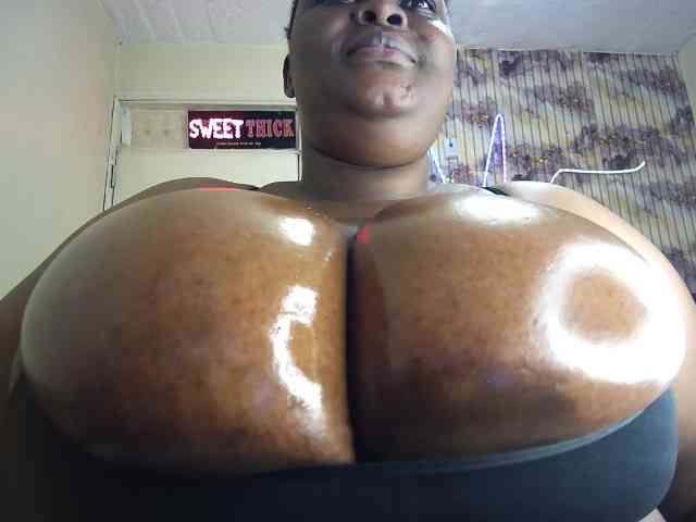 bigboobie22