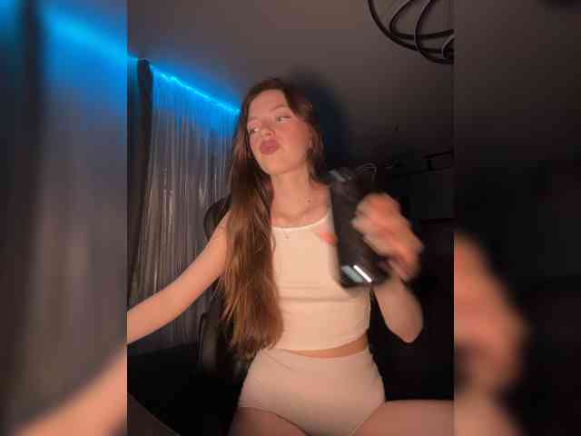 Tayusha11 webcam