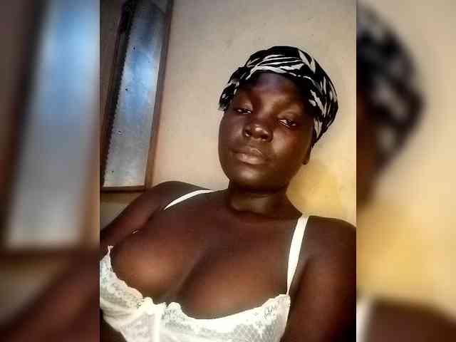 Sweetandjucy webcam