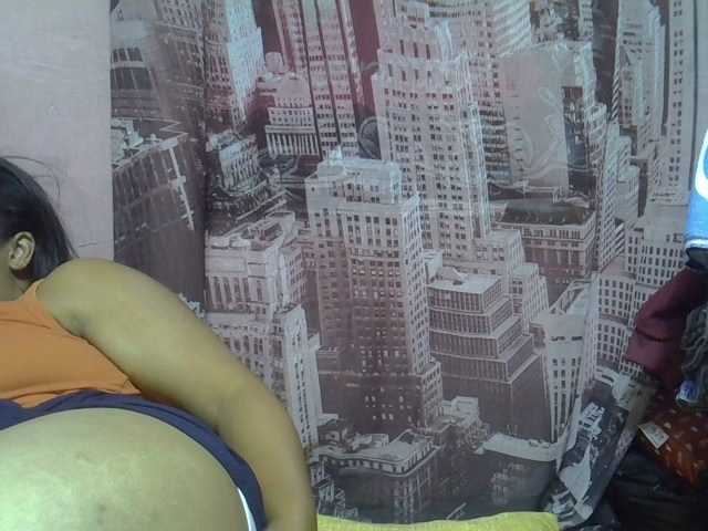 bigass-tits live cam preview